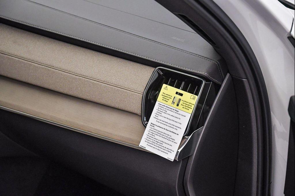 new 2026 Volvo XC90 car, priced at $71,825