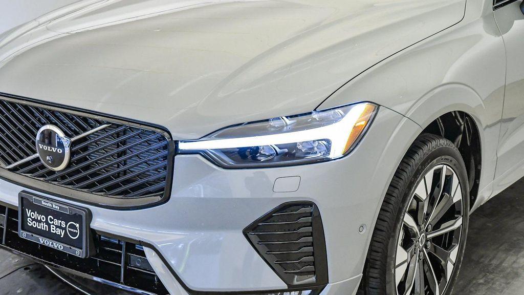 new 2026 Volvo XC60 car, priced at $58,570