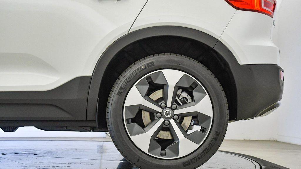 new 2026 Volvo XC40 car, priced at $46,425