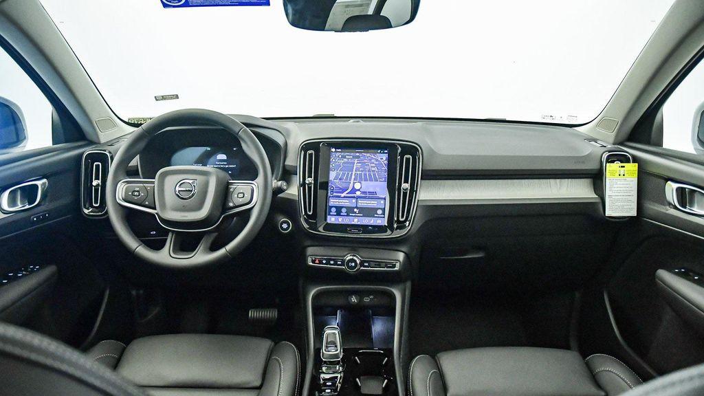new 2026 Volvo XC40 car, priced at $46,425