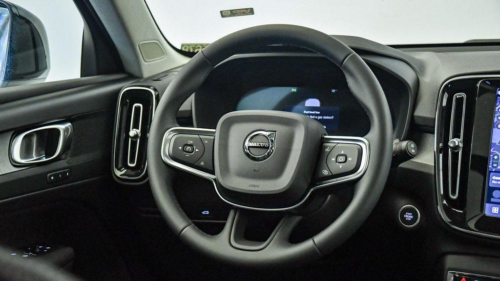 new 2026 Volvo XC40 car, priced at $46,425