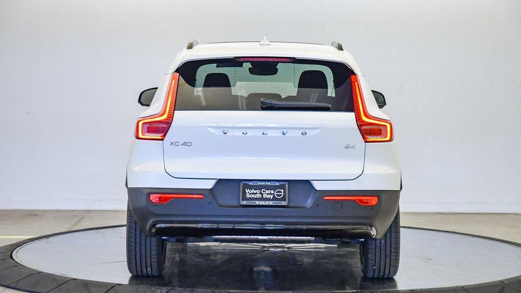 new 2026 Volvo XC40 car, priced at $46,425
