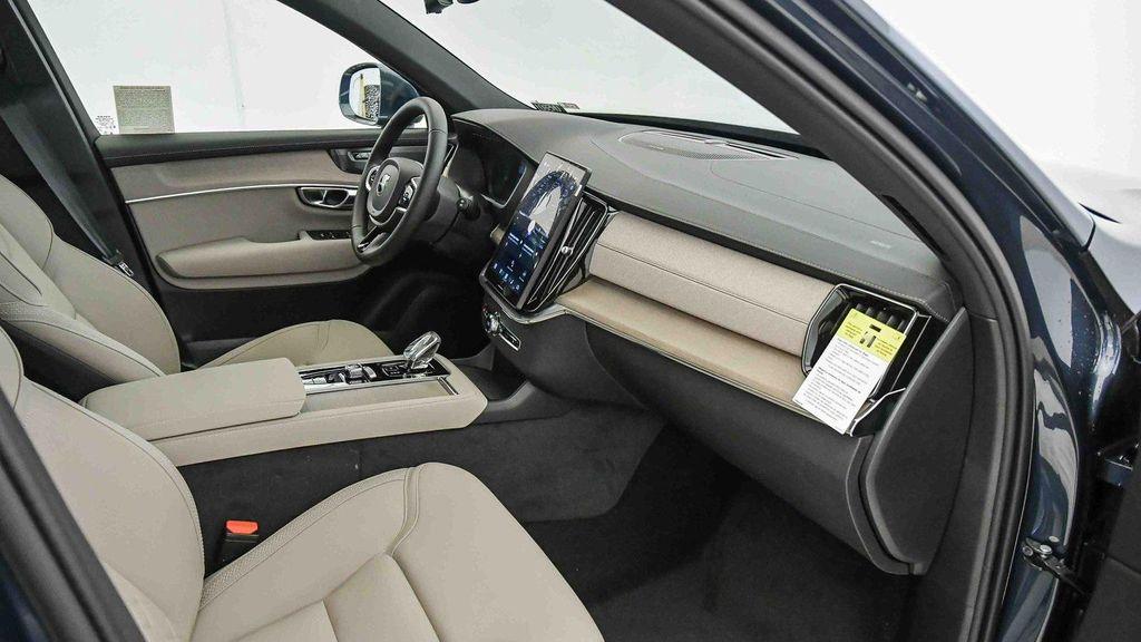 new 2026 Volvo XC90 car, priced at $71,825