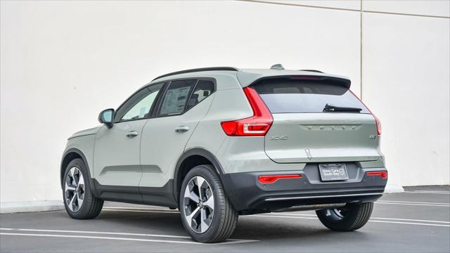 new 2025 Volvo XC40 car, priced at $48,315