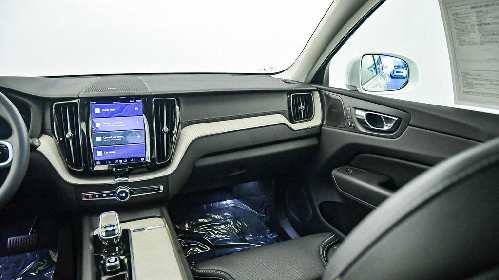 used 2022 Volvo XC60 car, priced at $33,164