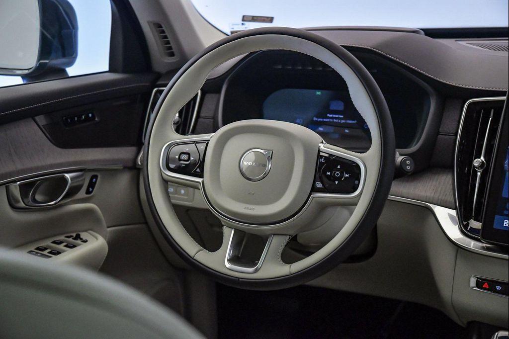 new 2026 Volvo XC90 Plug-In Hybrid car, priced at $85,625