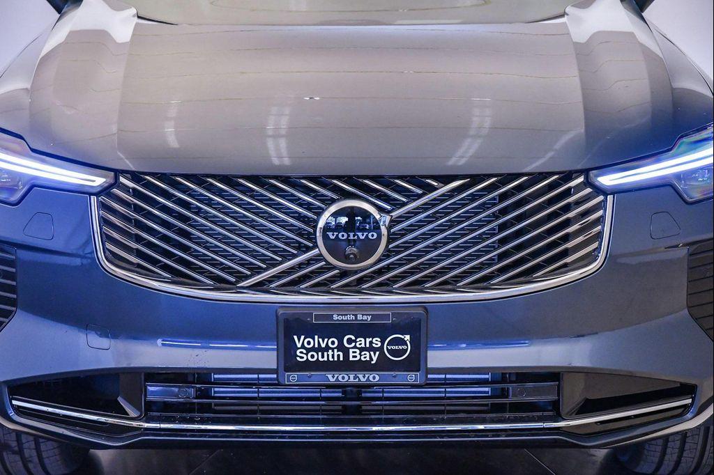 new 2026 Volvo XC90 Plug-In Hybrid car, priced at $85,625