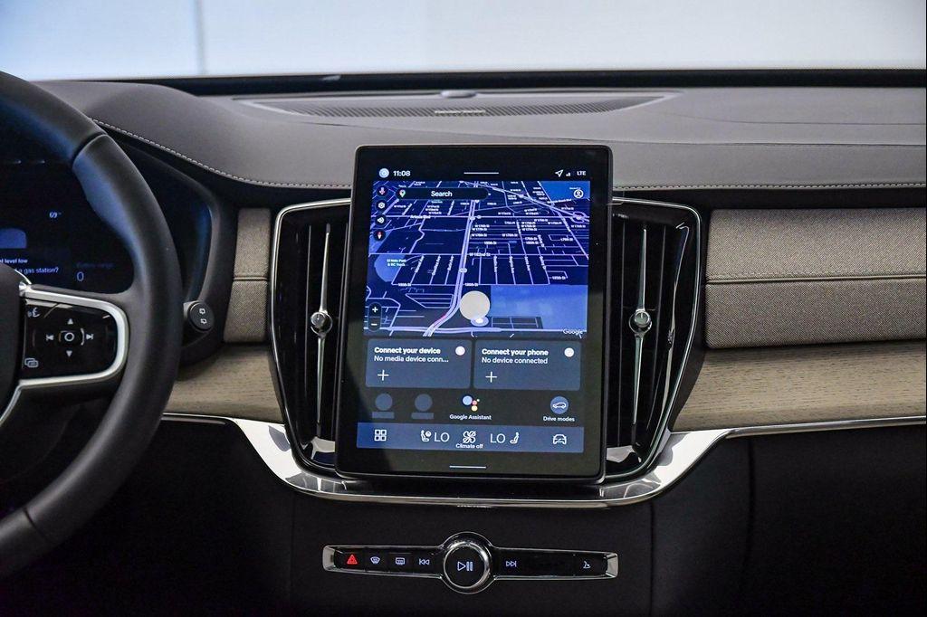 new 2026 Volvo XC90 Plug-In Hybrid car, priced at $81,875
