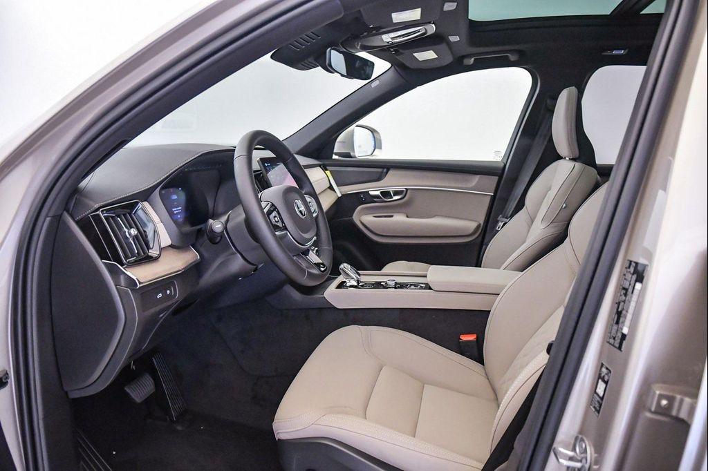 new 2026 Volvo XC90 Plug-In Hybrid car, priced at $81,875