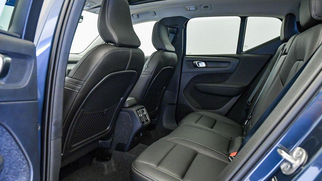 new 2026 Volvo XC40 car, priced at $45,995