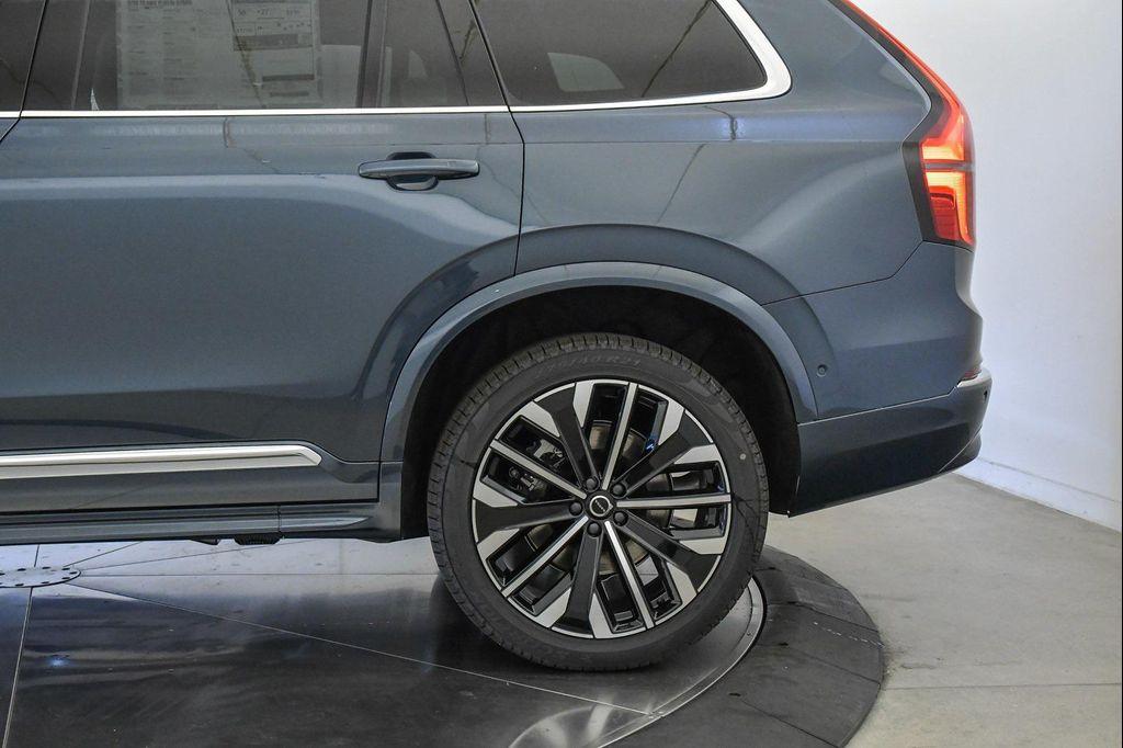 new 2026 Volvo XC90 Plug-In Hybrid car, priced at $81,875