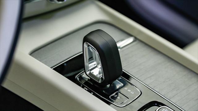 new 2025 Volvo XC60 Plug-In Hybrid car, priced at $67,425