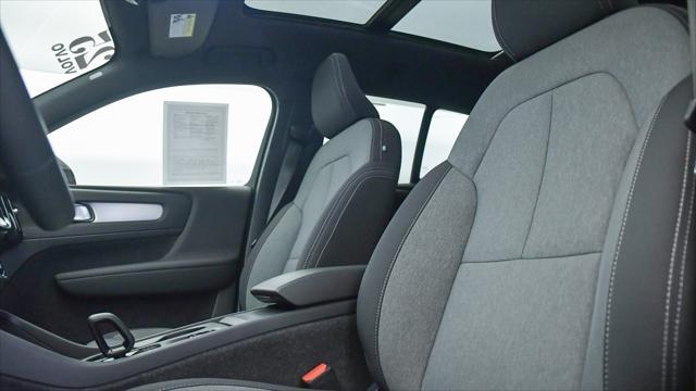 used 2025 Volvo XC40 car, priced at $36,094