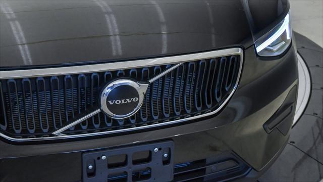 used 2025 Volvo XC40 car, priced at $36,094