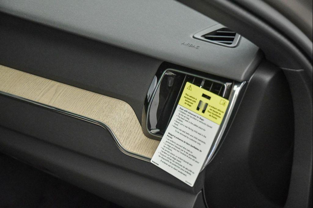 new 2026 Volvo XC60 car, priced at $57,985