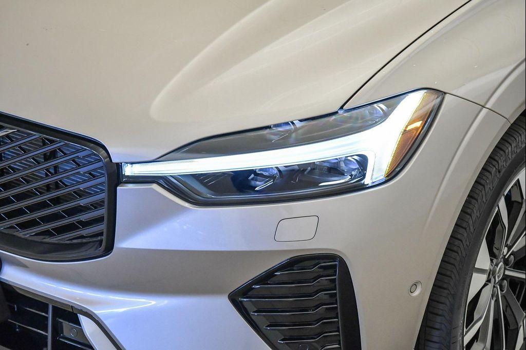 new 2026 Volvo XC60 car, priced at $57,985