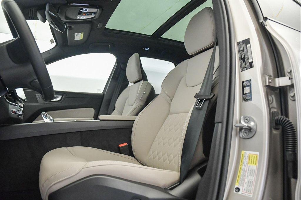 new 2026 Volvo XC60 car, priced at $57,985