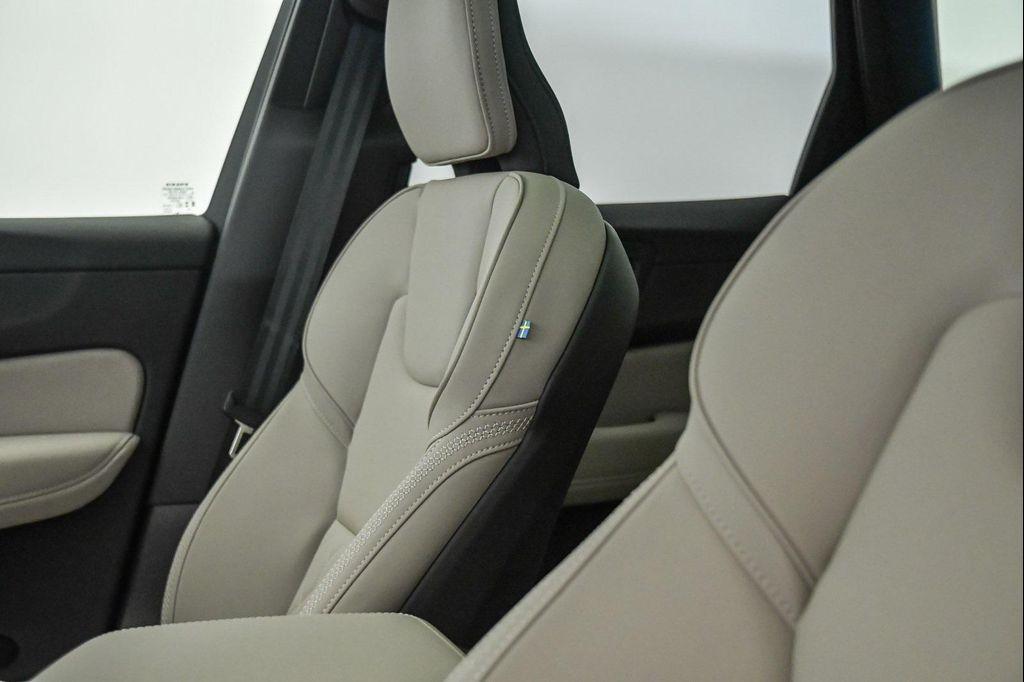 new 2026 Volvo XC60 car, priced at $57,985
