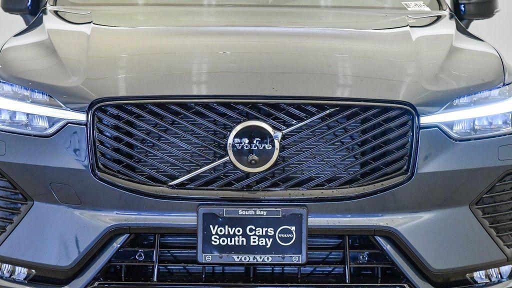 new 2026 Volvo XC60 car, priced at $57,985