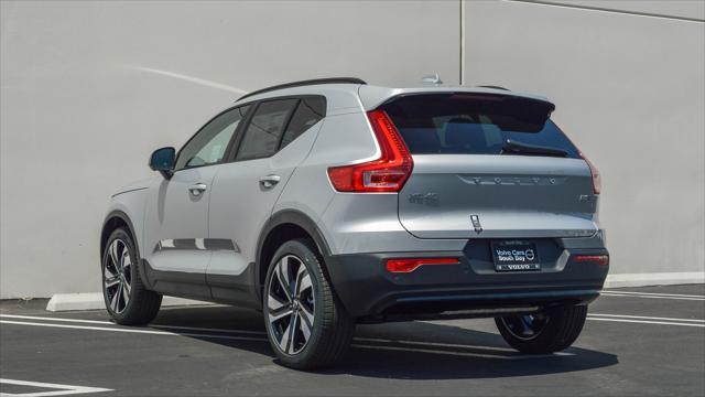 new 2025 Volvo XC40 car, priced at $50,825