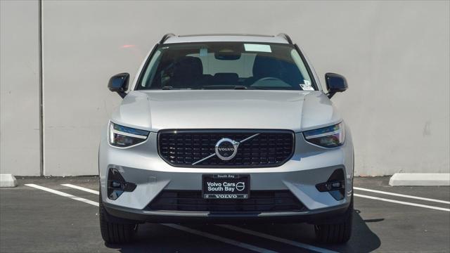 new 2025 Volvo XC40 car, priced at $50,825