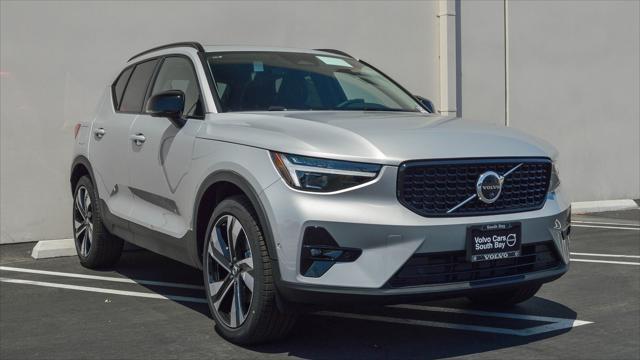 new 2025 Volvo XC40 car, priced at $50,825