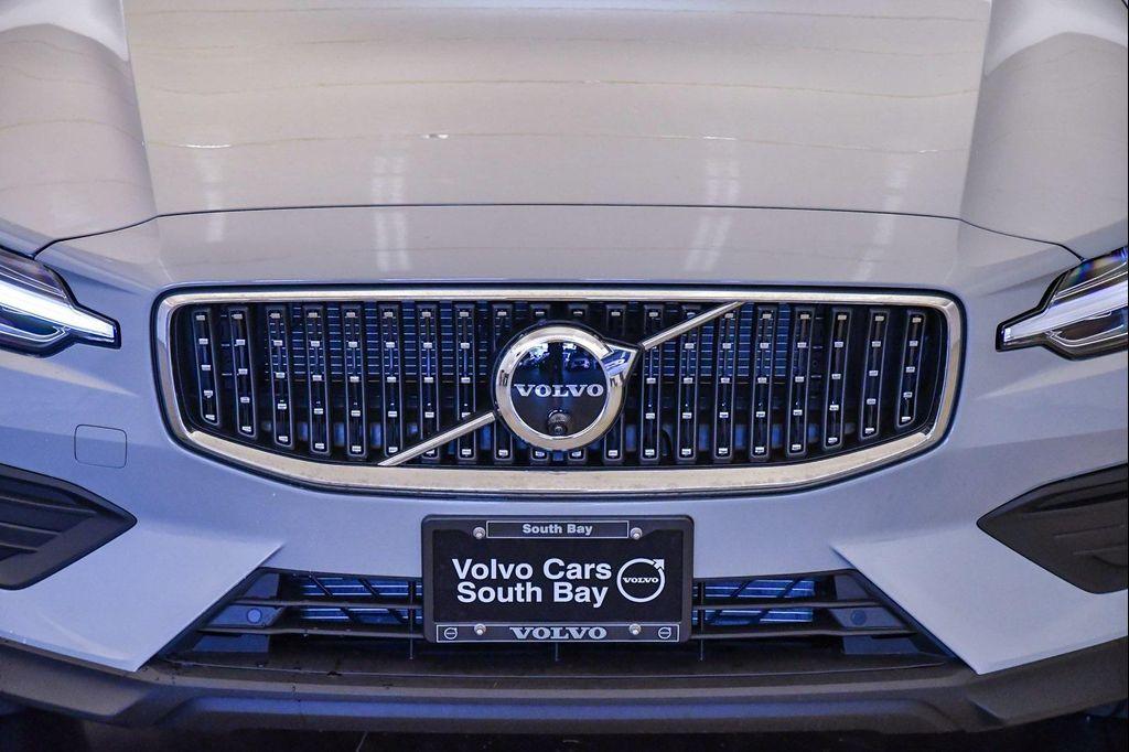 new 2026 Volvo V60 Cross Country car, priced at $61,070
