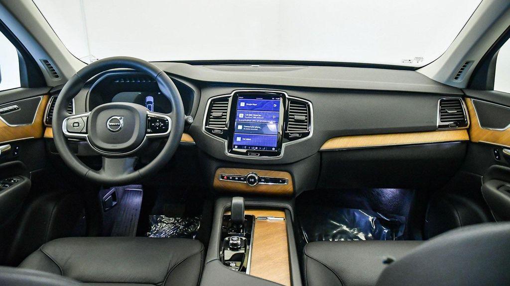 used 2025 Volvo XC90 car, priced at $54,999