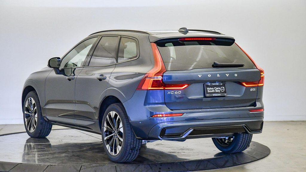 new 2026 Volvo XC60 car, priced at $57,985