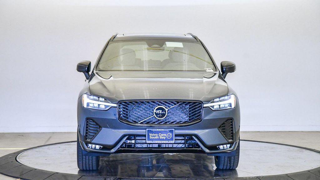 new 2026 Volvo XC60 car, priced at $57,985