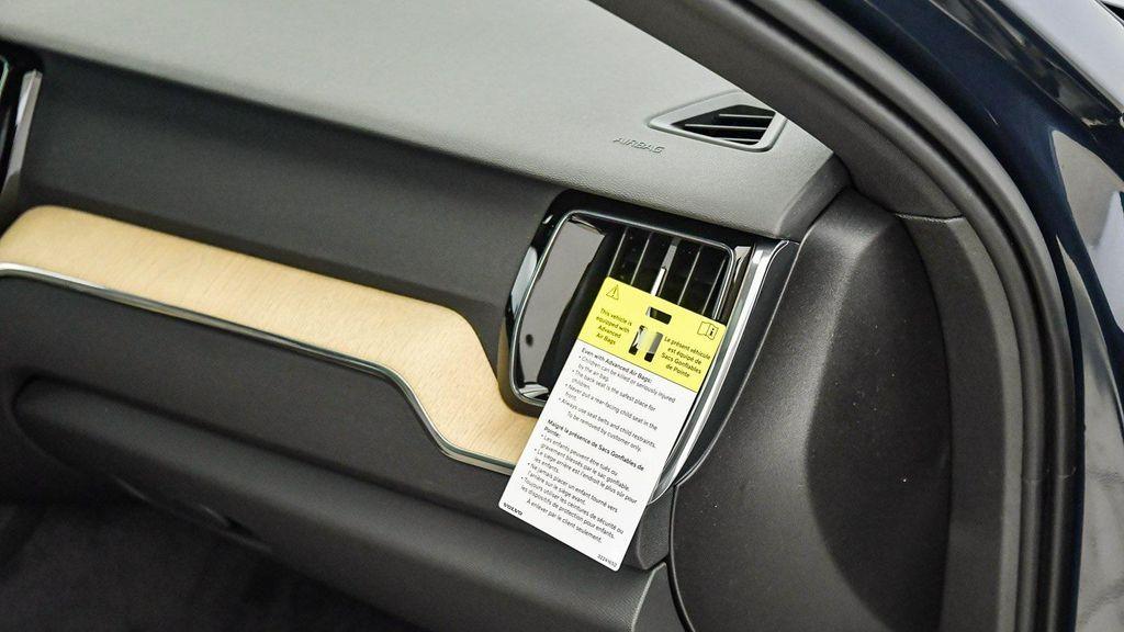 new 2026 Volvo XC60 car, priced at $57,985