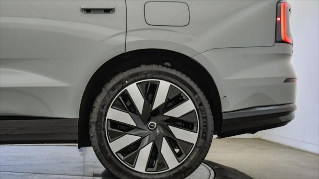 new 2025 Volvo EX90 car, priced at $88,905