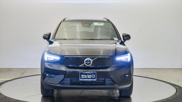 new 2025 Volvo EX40 car, priced at $59,835