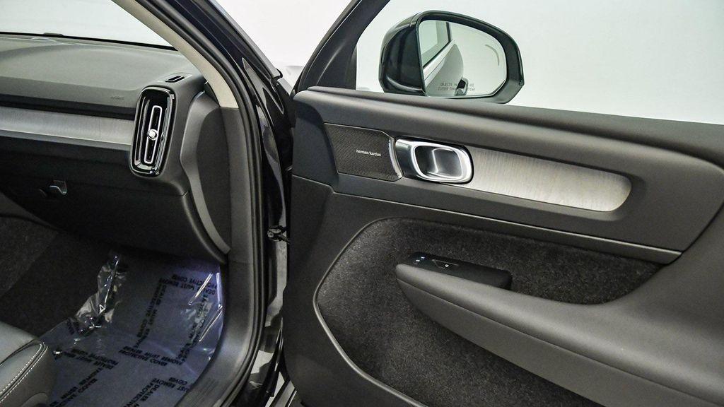 used 2025 Volvo XC40 car, priced at $52,000