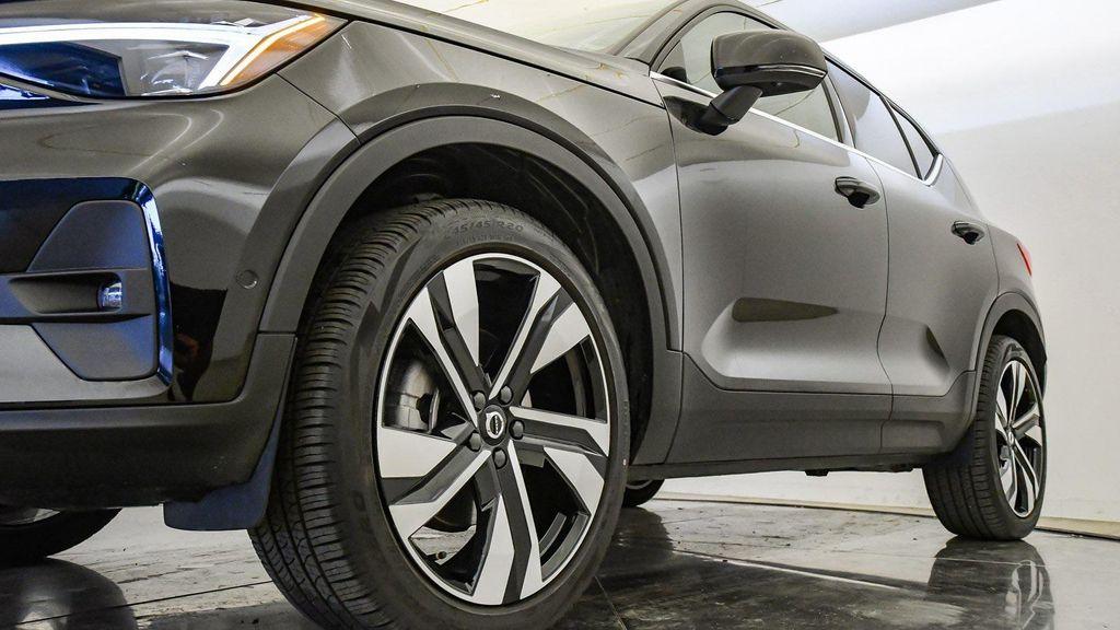 used 2025 Volvo XC40 car, priced at $52,000