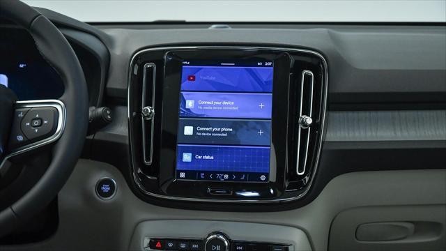 new 2025 Volvo XC40 car, priced at $48,335
