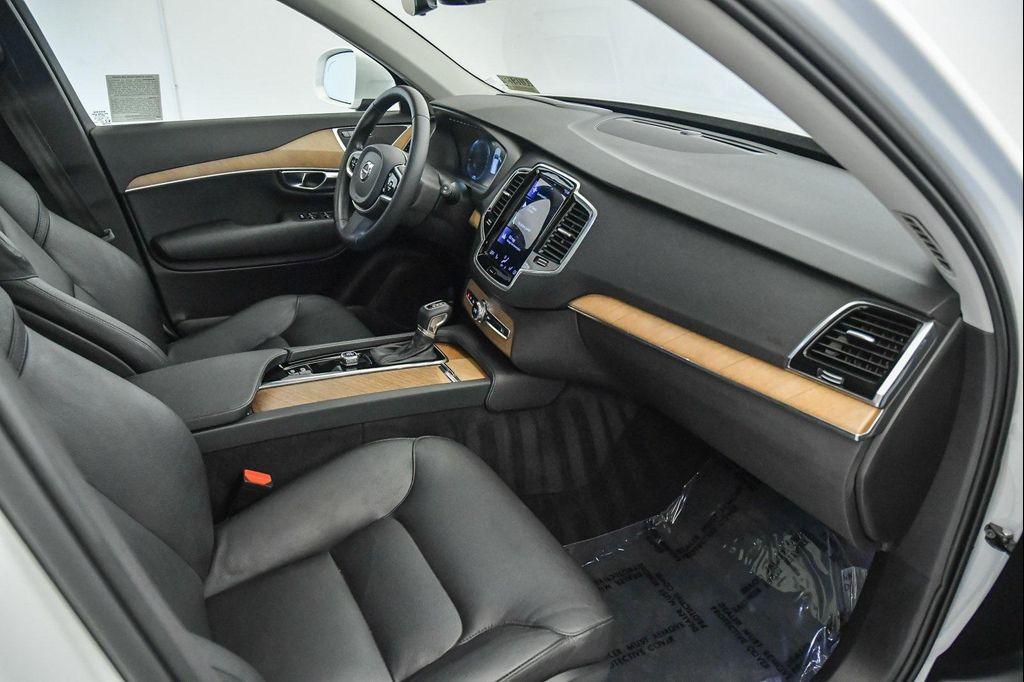 used 2022 Volvo XC90 car, priced at $33,926