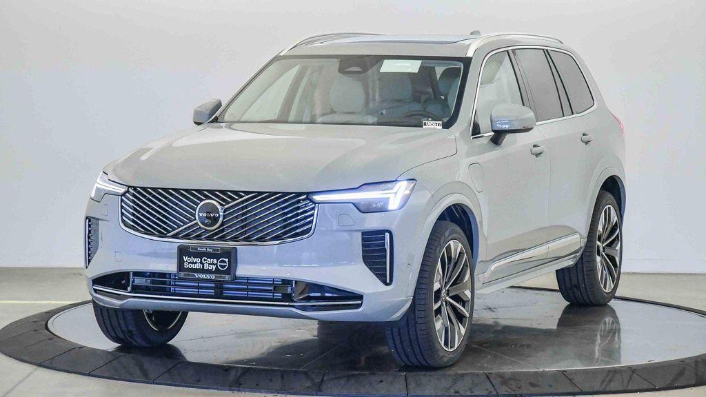 new 2026 Volvo XC90 Plug-In Hybrid car, priced at $85,625