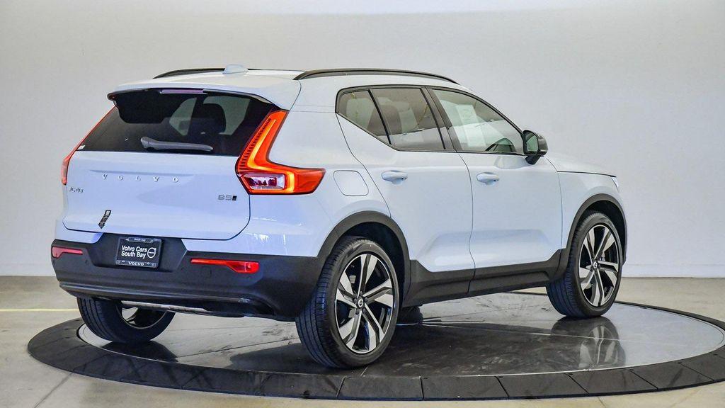 used 2025 Volvo XC40 car, priced at $41,222