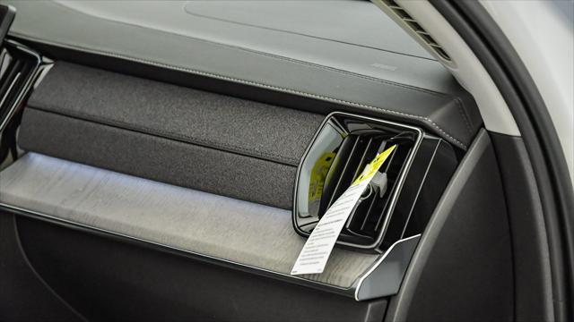 new 2025 Volvo XC90 car, priced at $70,045