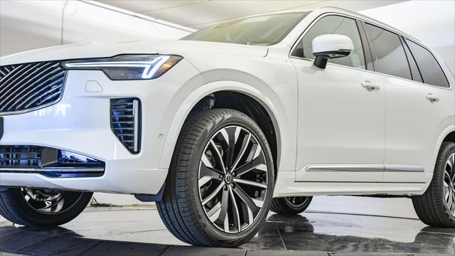 new 2025 Volvo XC90 car, priced at $70,045