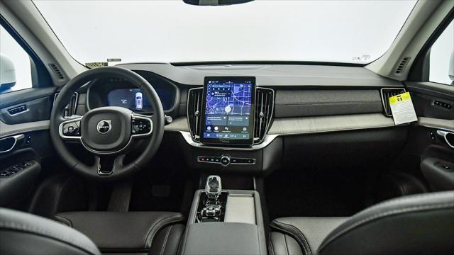 new 2025 Volvo XC90 car, priced at $70,045
