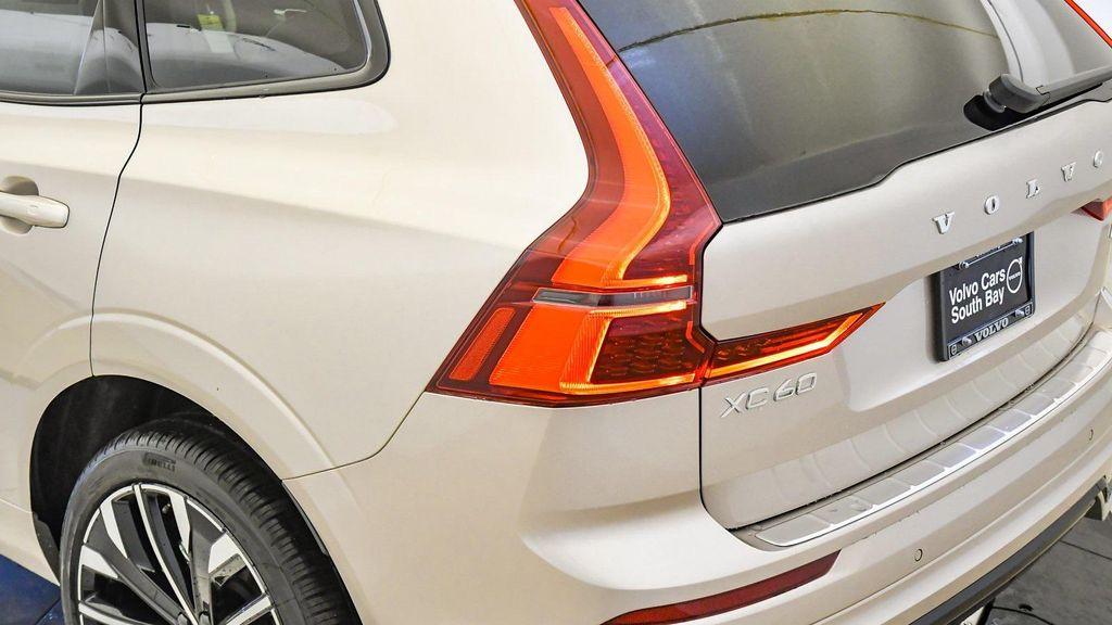 new 2026 Volvo XC60 car, priced at $63,935
