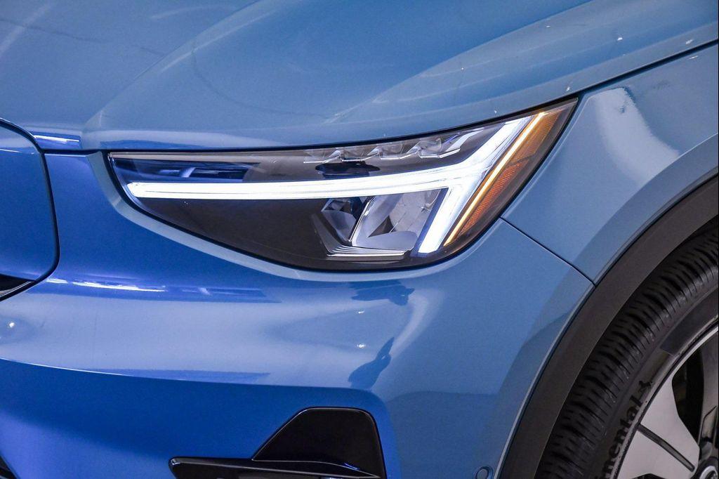 used 2023 Volvo C40 Recharge Pure Electric car, priced at $29,590