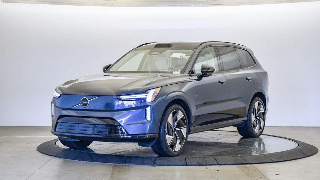 new 2025 Volvo EX90 car, priced at $91,970