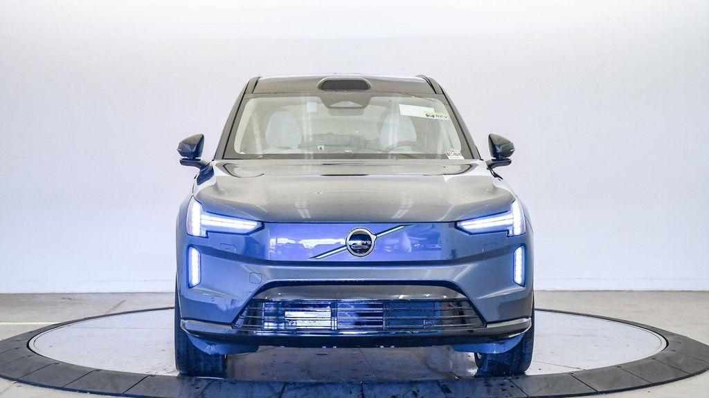 new 2025 Volvo EX90 car, priced at $91,970