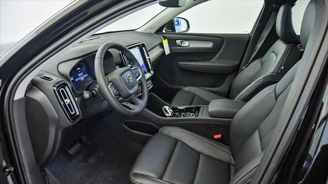 new 2025 Volvo XC40 car, priced at $48,335
