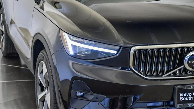 new 2025 Volvo XC40 car, priced at $48,335