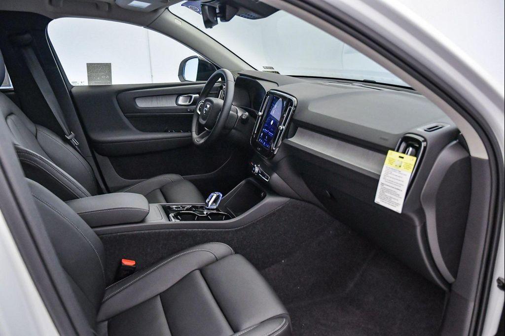 new 2026 Volvo XC40 car, priced at $53,975