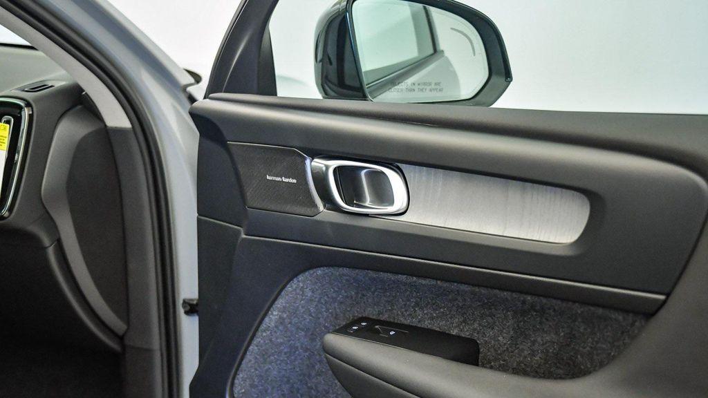 new 2026 Volvo XC40 car, priced at $53,975